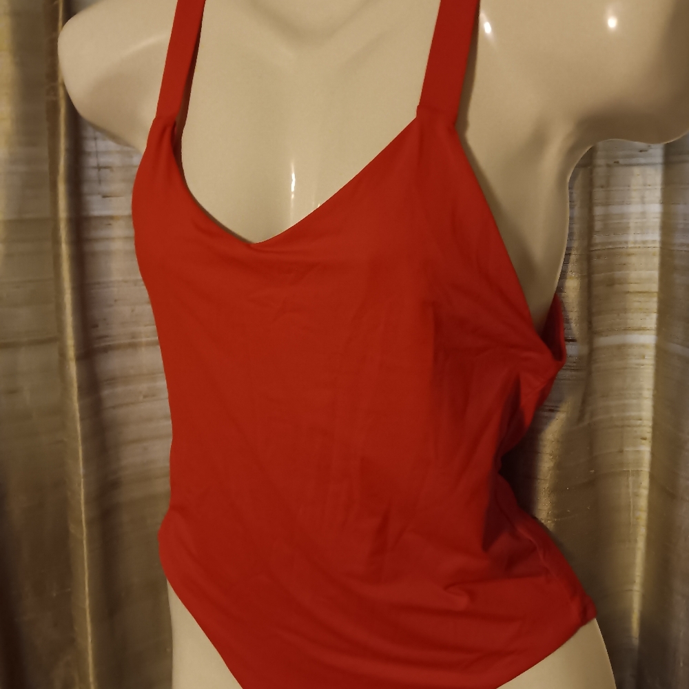 One piece swim suit